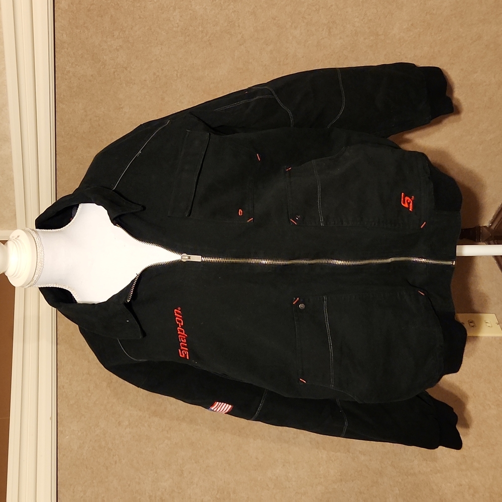 Mens 2XL Snap-on coat. (Fits more like an XL)